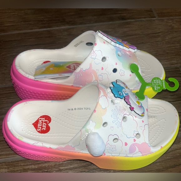 NWT Crocs x Care Bears stomp slide - Picture 4 of 6